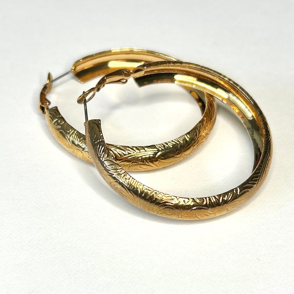 JBK Jackie B Kennedy
Etched Gold Plated Hoop Earrings